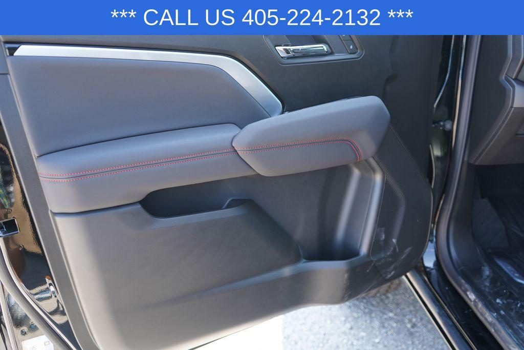 new 2025 Chevrolet Colorado car, priced at $44,523