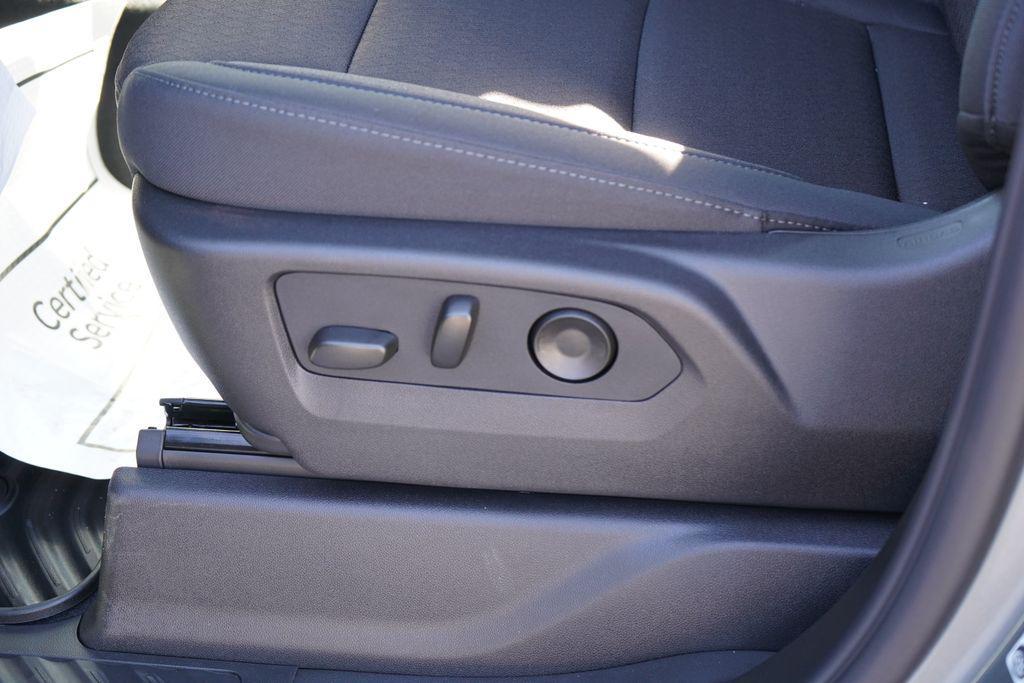 new 2026 Chevrolet Silverado 1500 car, priced at $42,639