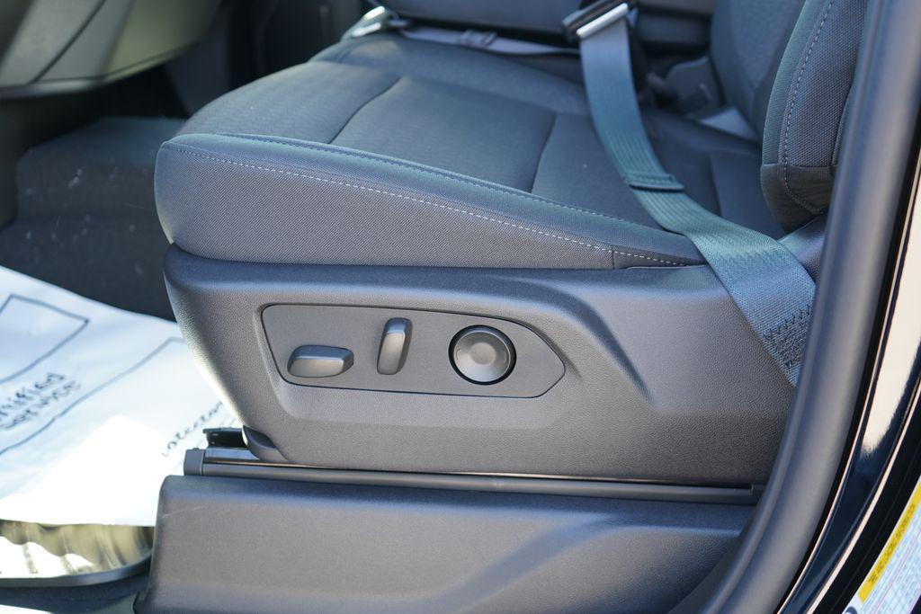 new 2026 Chevrolet Silverado 1500 car, priced at $42,521