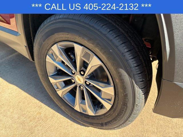 new 2026 Chevrolet Equinox car, priced at $33,525