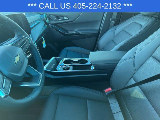 new 2026 Chevrolet Equinox car, priced at $33,525