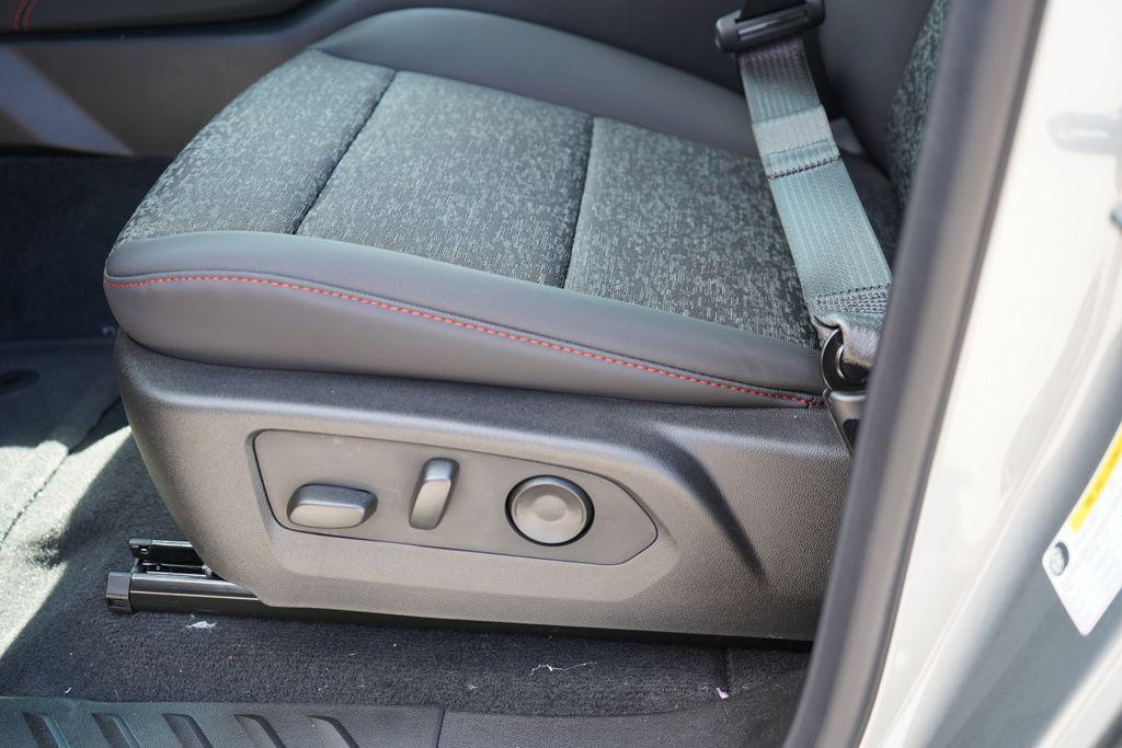 new 2026 Chevrolet Colorado car, priced at $44,760