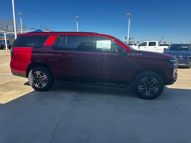 new 2025 Chevrolet Suburban car