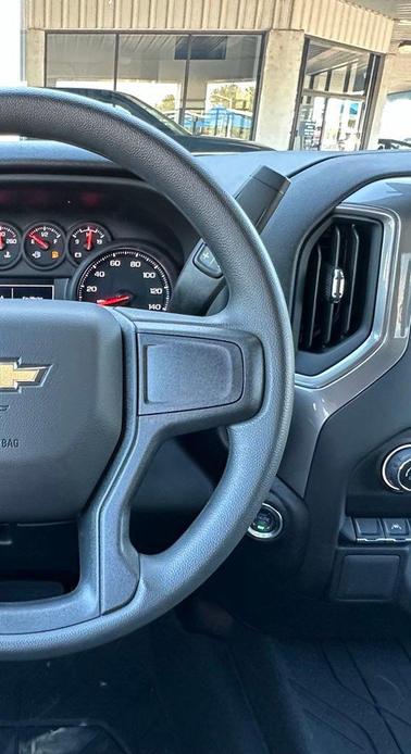 new 2025 Chevrolet Silverado 1500 car, priced at $45,624