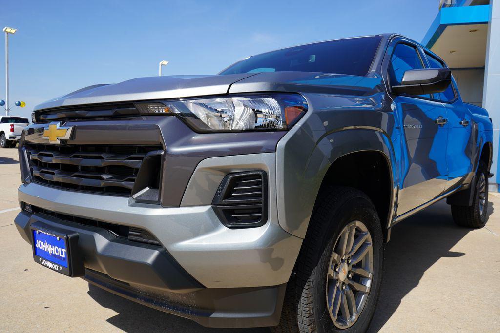 new 2026 Chevrolet Colorado car, priced at $37,261