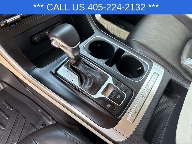 used 2023 Kia Carnival car, priced at $31,500