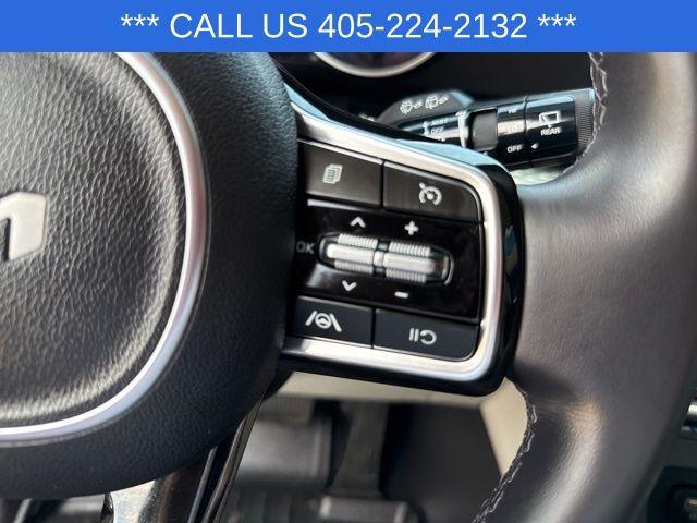 used 2023 Kia Carnival car, priced at $31,500