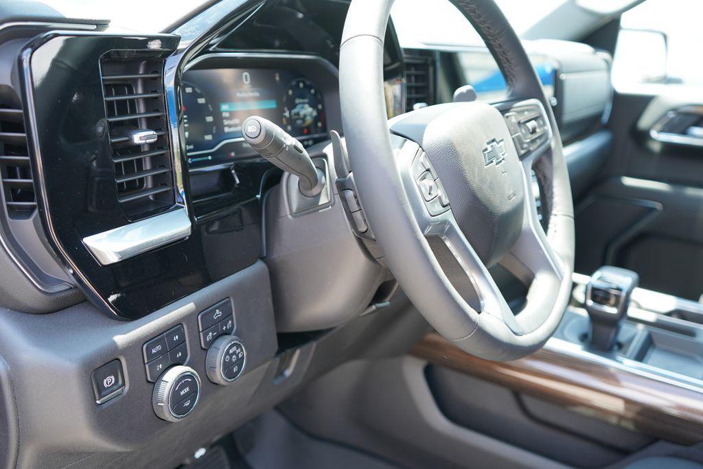 new 2025 Chevrolet Silverado 1500 car, priced at $57,362