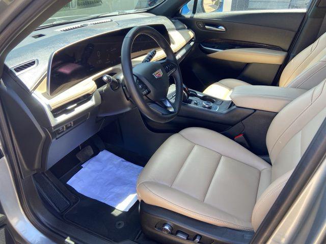 used 2025 Cadillac XT4 car, priced at $40,494