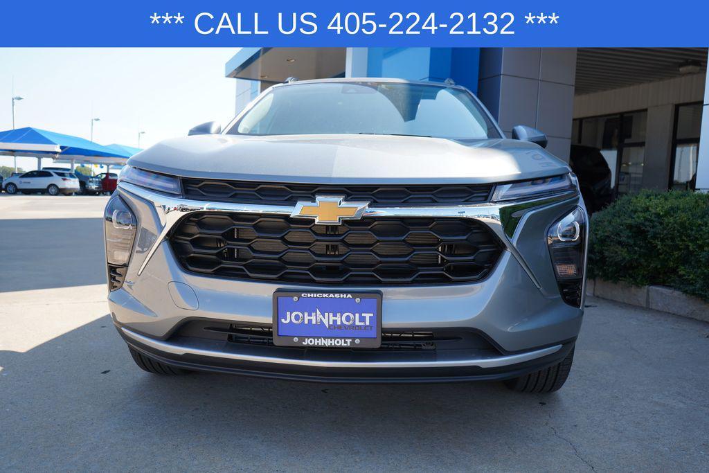 new 2025 Chevrolet Trax car, priced at $24,495