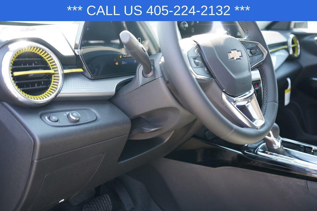 new 2025 Chevrolet Trax car, priced at $24,495