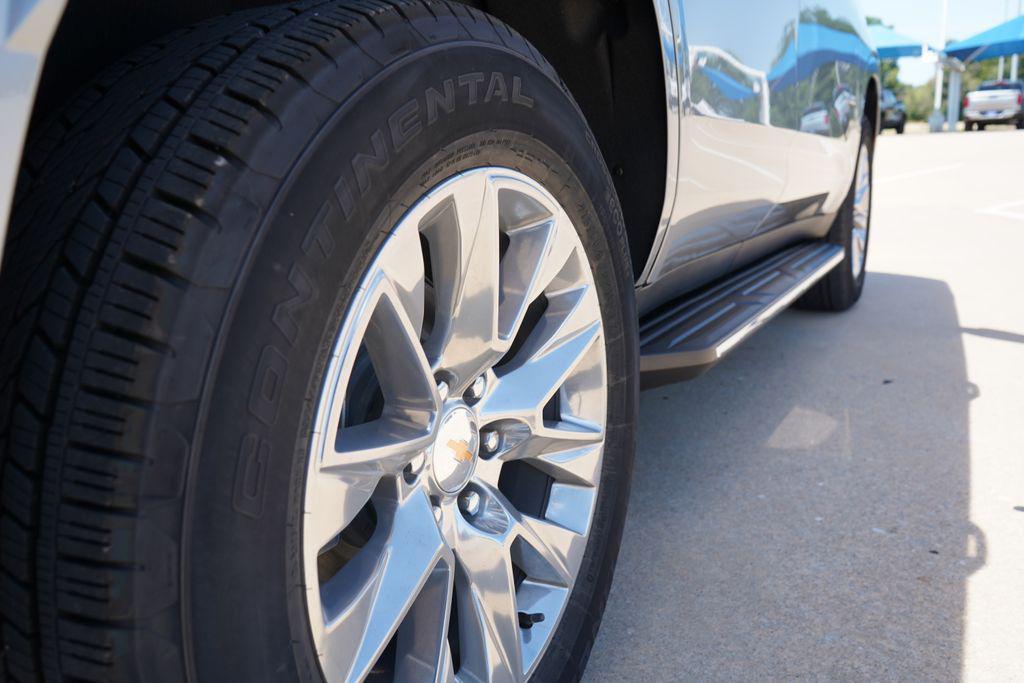 new 2025 Chevrolet Tahoe car, priced at $73,500