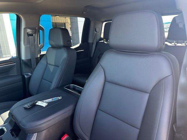 new 2025 Chevrolet Silverado 1500 car, priced at $64,000