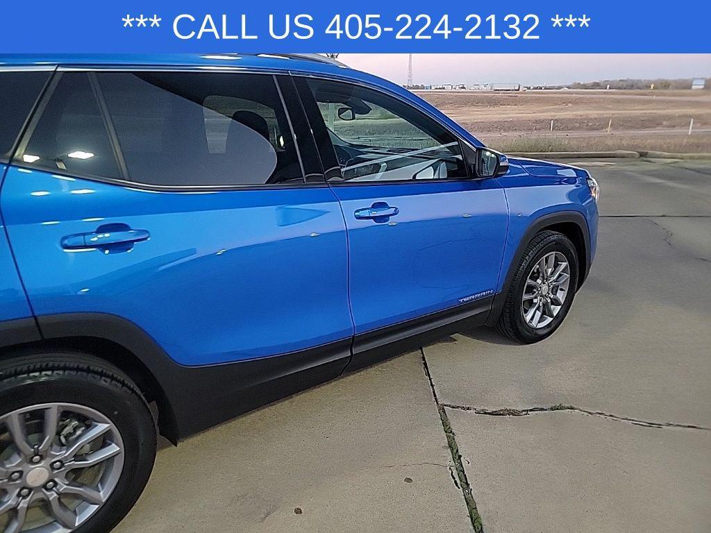 used 2024 GMC Terrain car, priced at $23,925