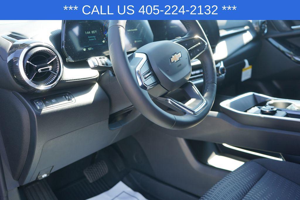 new 2026 Chevrolet Equinox car, priced at $30,918