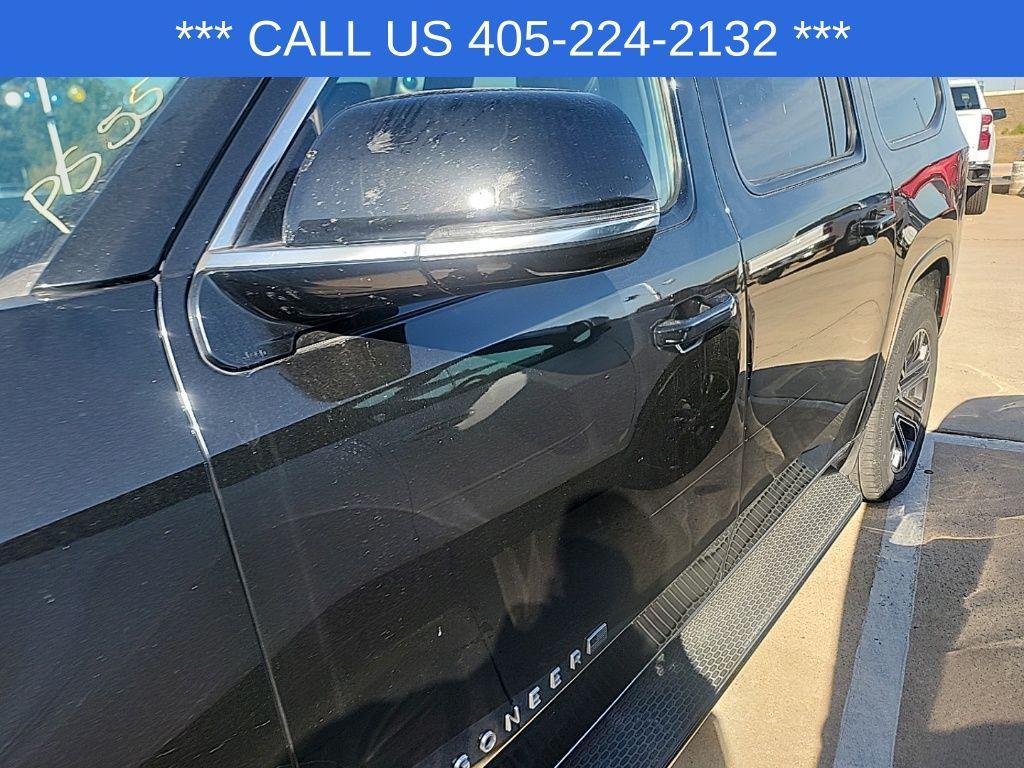 used 2023 Jeep Wagoneer L car, priced at $36,358