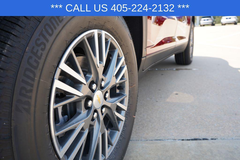 new 2026 Chevrolet Traverse car, priced at $42,650