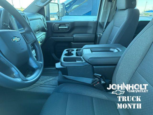 new 2025 Chevrolet Silverado 2500 car, priced at $54,635