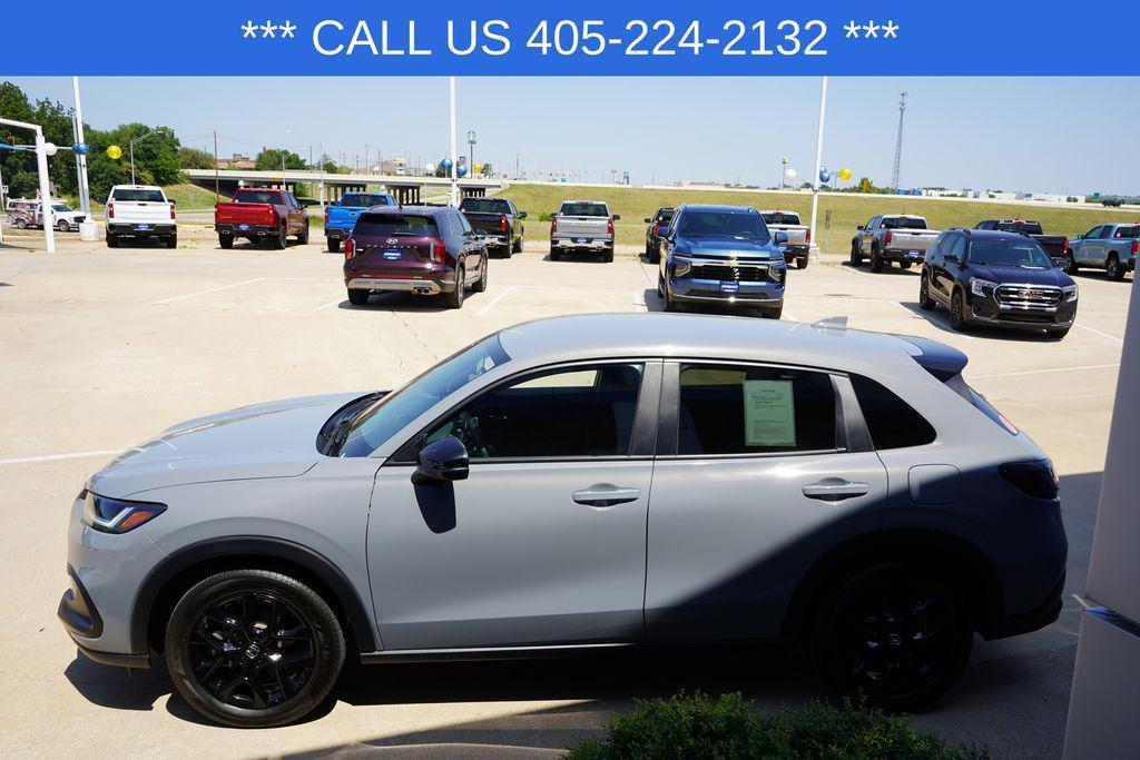 used 2025 Honda HR-V car, priced at $25,987