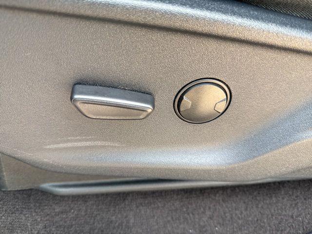 used 2023 Ford F-150 car, priced at $33,200