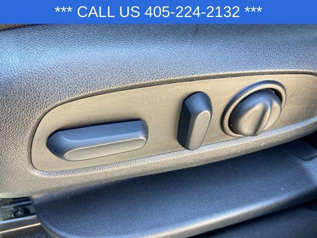 used 2023 Chevrolet Equinox car, priced at $26,897