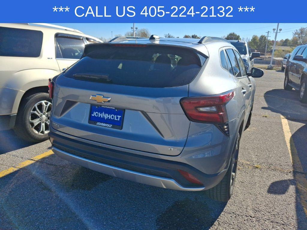 used 2024 Chevrolet Trax car, priced at $20,757