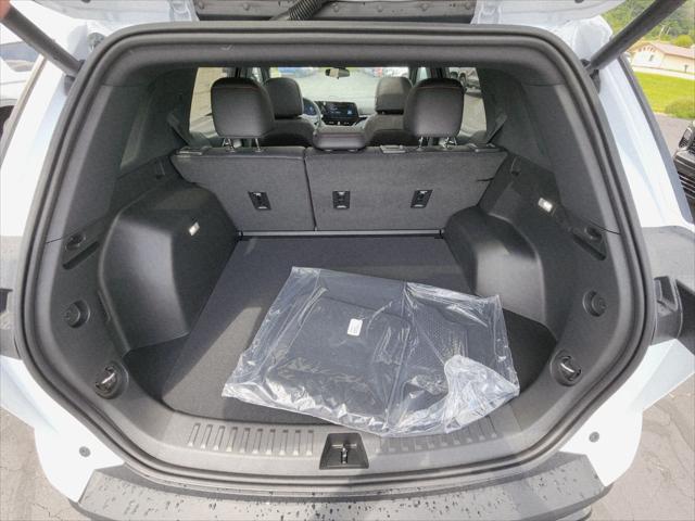 new 2026 Chevrolet Equinox car, priced at $38,684