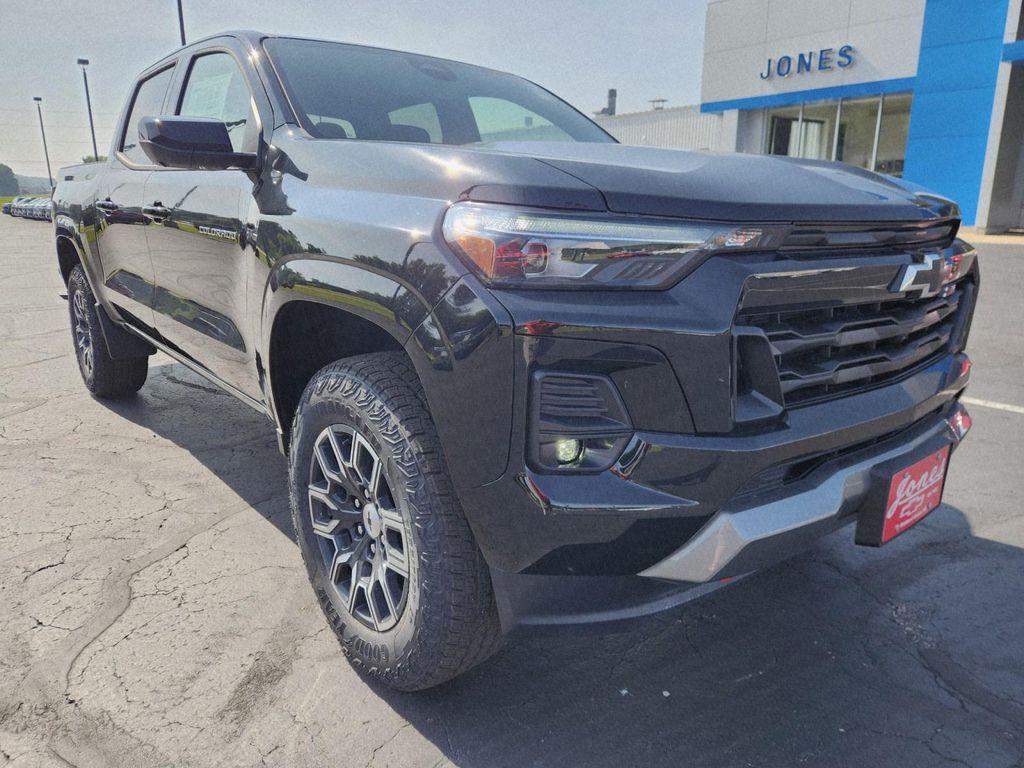 new 2025 Chevrolet Colorado car, priced at $46,510