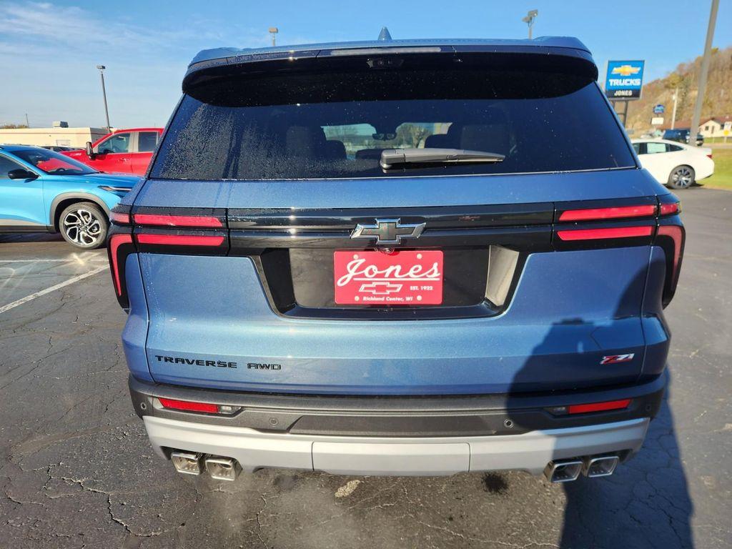 new 2026 Chevrolet Traverse car, priced at $54,717