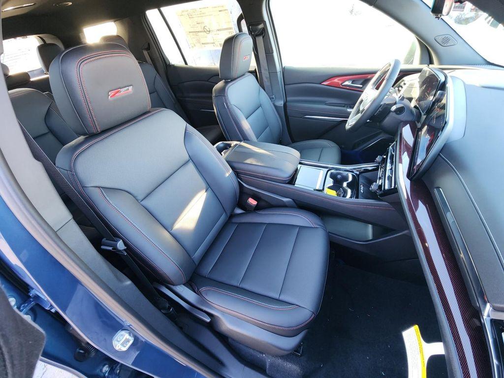 new 2026 Chevrolet Traverse car, priced at $54,717