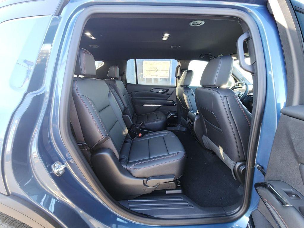 new 2026 Chevrolet Traverse car, priced at $54,717