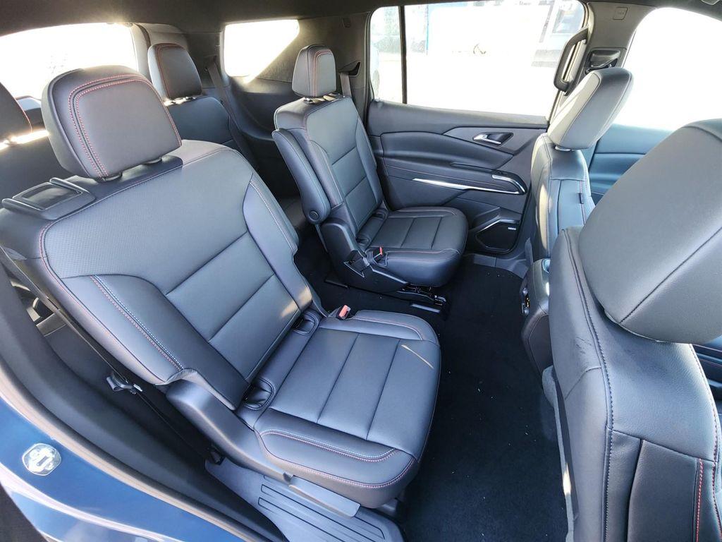 new 2026 Chevrolet Traverse car, priced at $54,717