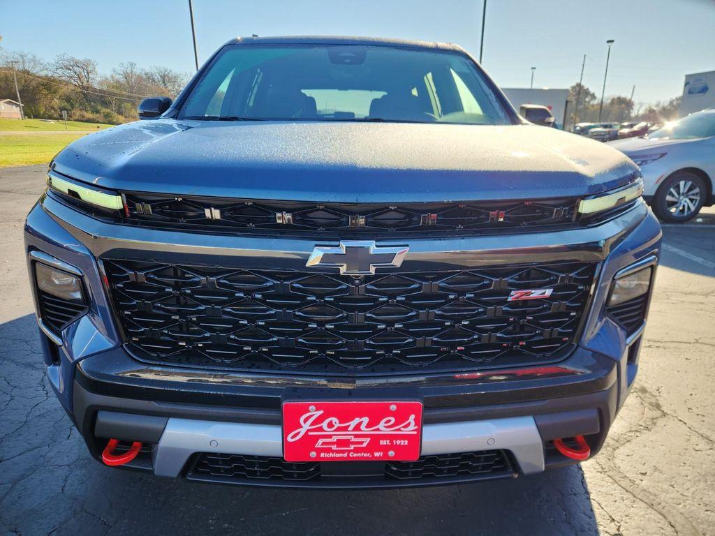 new 2026 Chevrolet Traverse car, priced at $54,717