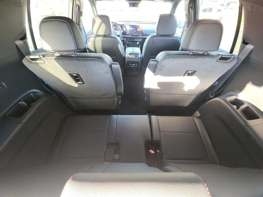 new 2026 Chevrolet Traverse car, priced at $54,717