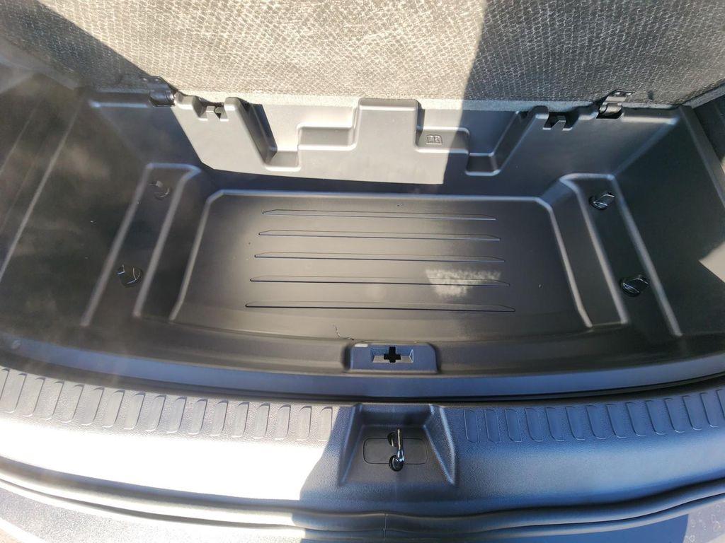 new 2026 Chevrolet Traverse car, priced at $54,717