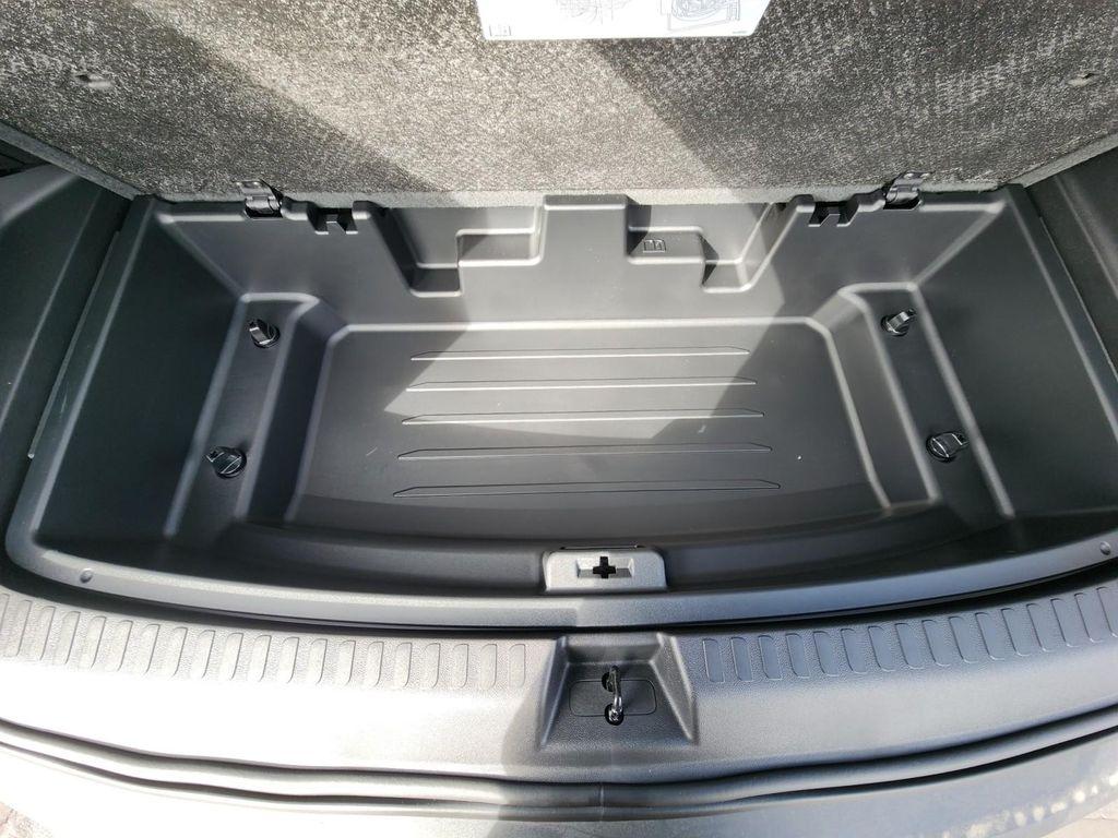 new 2026 Chevrolet Traverse car, priced at $52,453