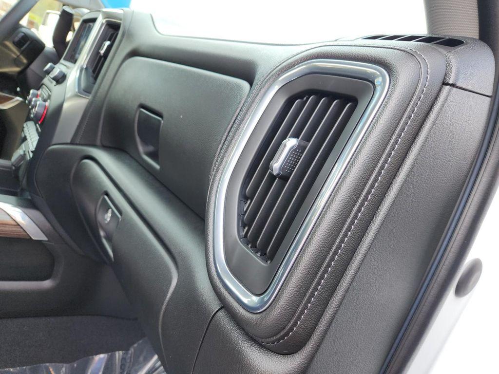 used 2022 Chevrolet Silverado 1500 car, priced at $42,987