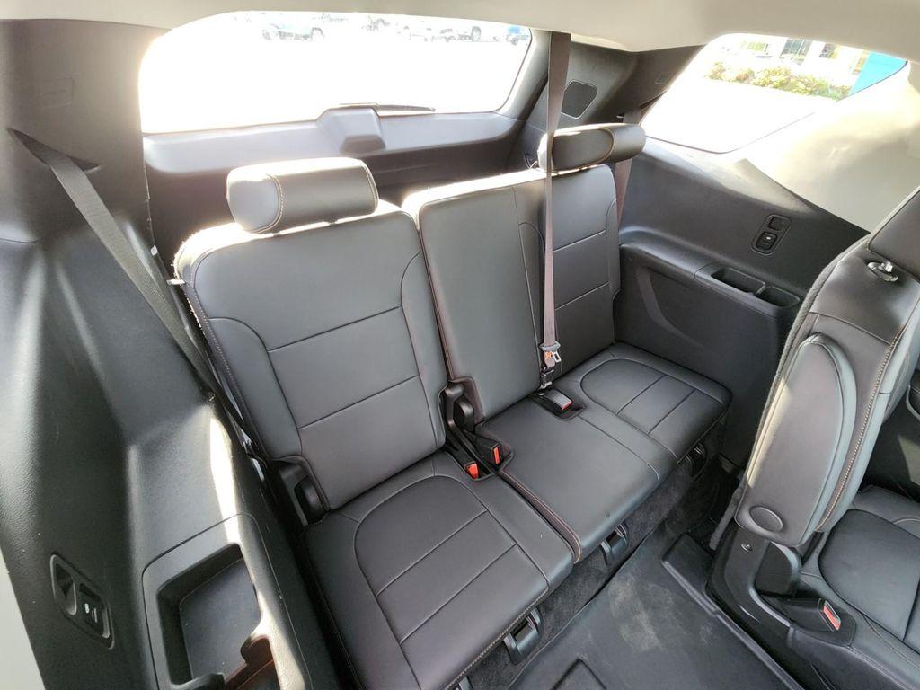 used 2021 Chevrolet Traverse car, priced at $21,875