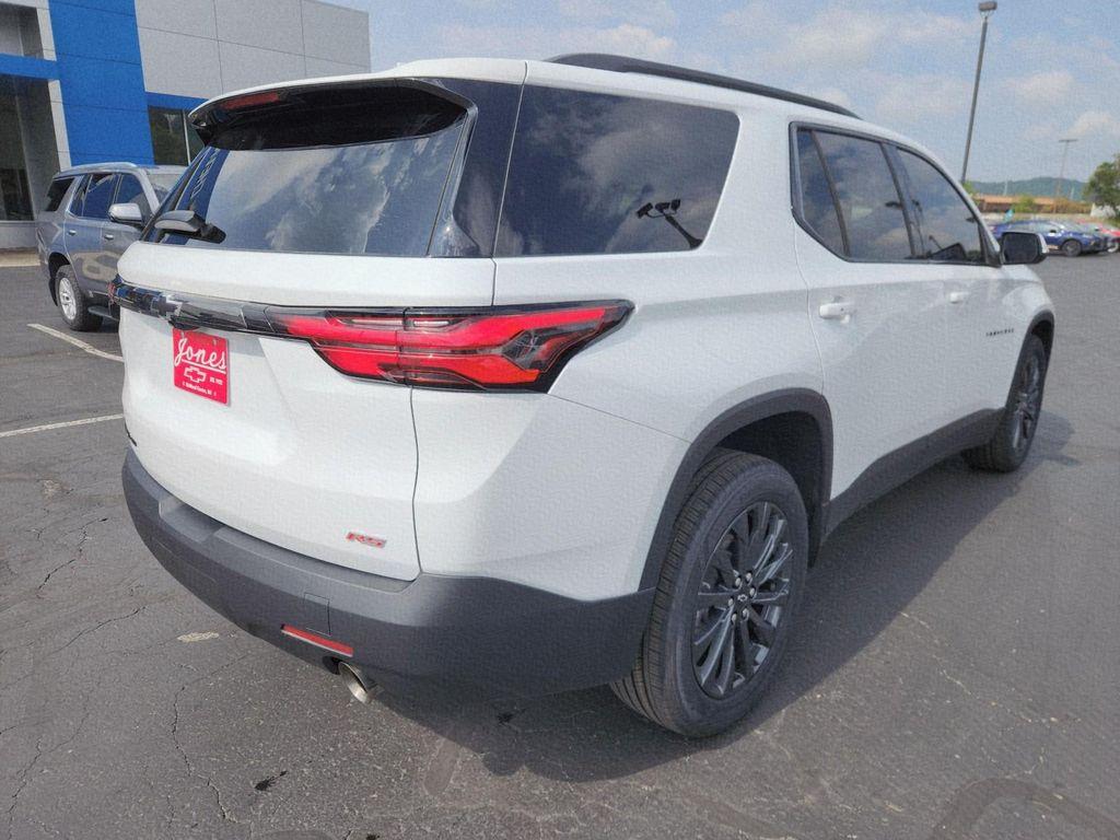 used 2023 Chevrolet Traverse car, priced at $39,987