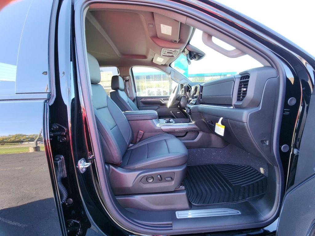 new 2026 Chevrolet Silverado 2500 car, priced at $69,107