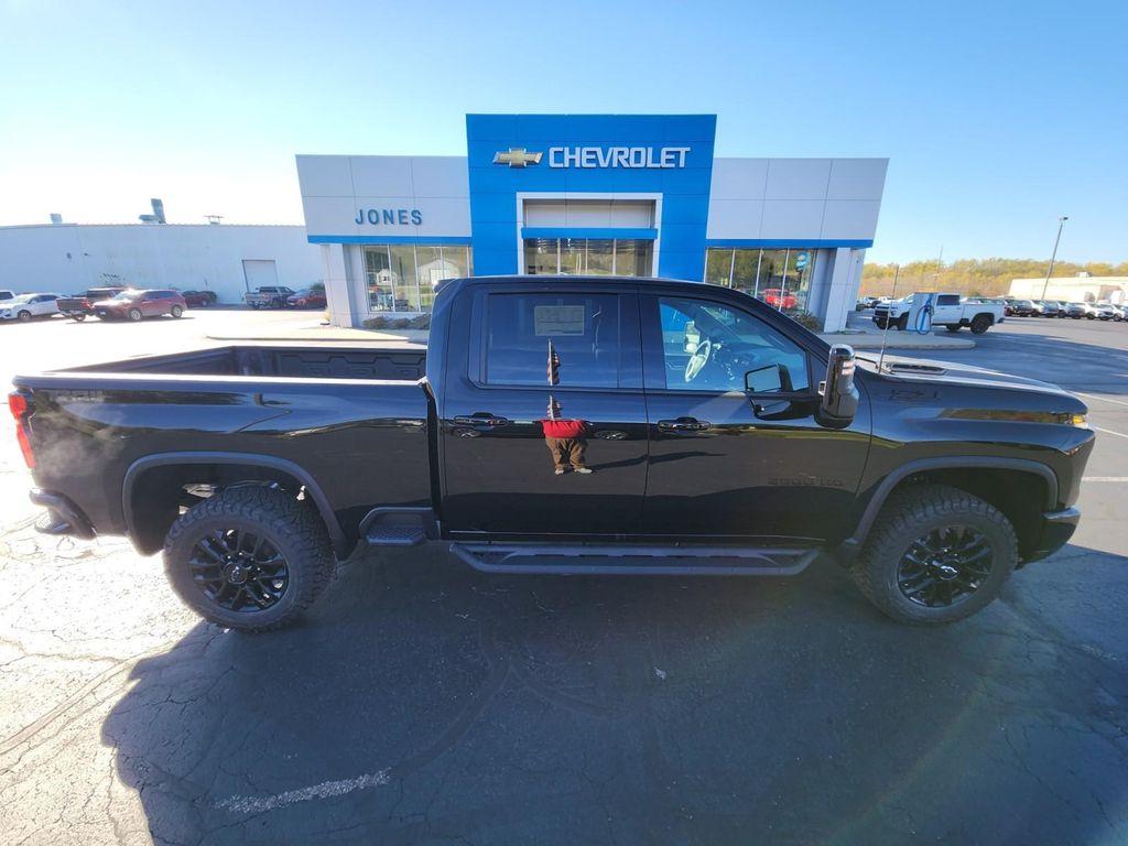 new 2026 Chevrolet Silverado 2500 car, priced at $69,107