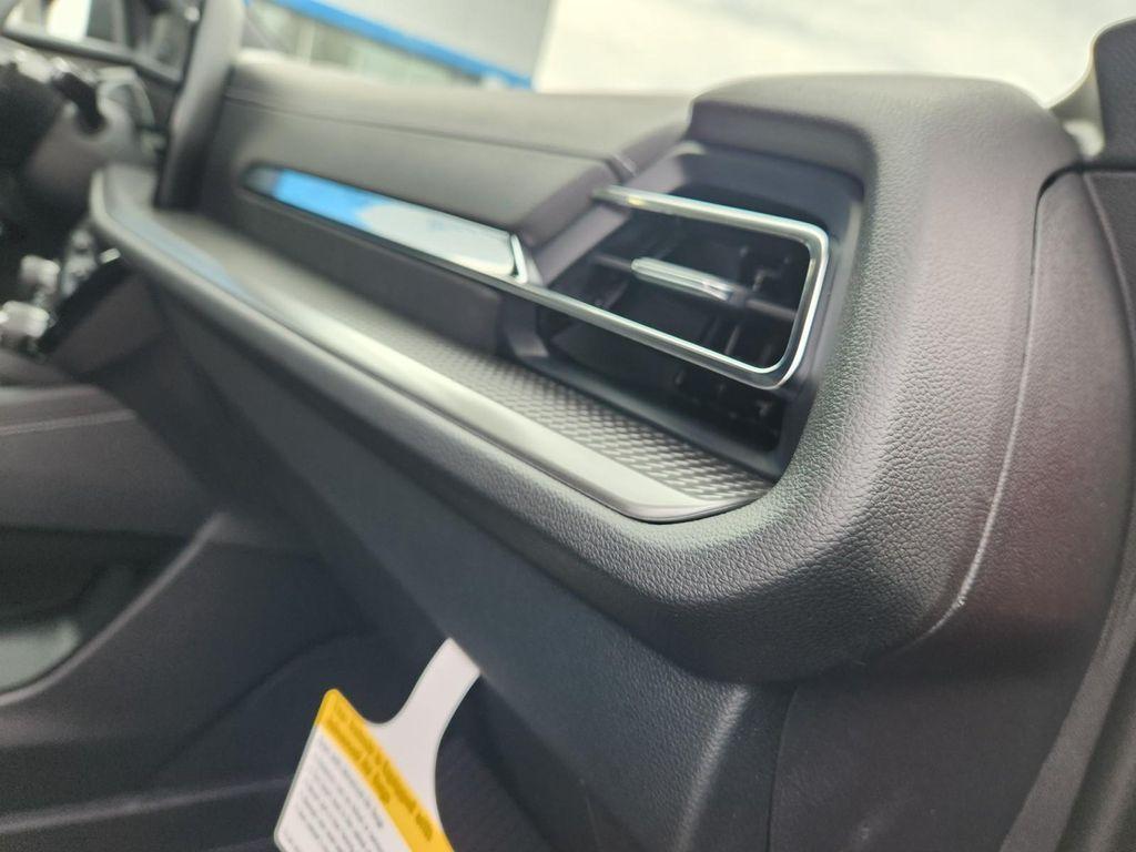 new 2026 Chevrolet Traverse car, priced at $52,659