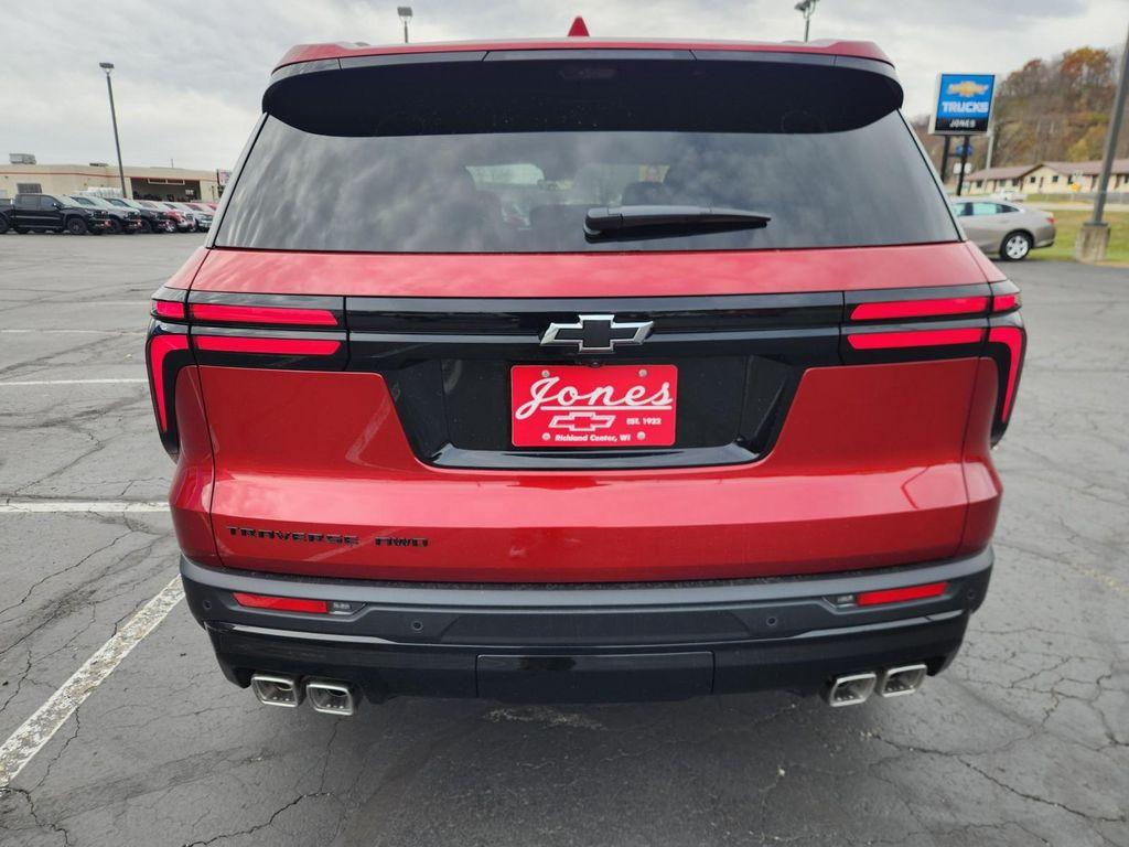 new 2026 Chevrolet Traverse car, priced at $52,659