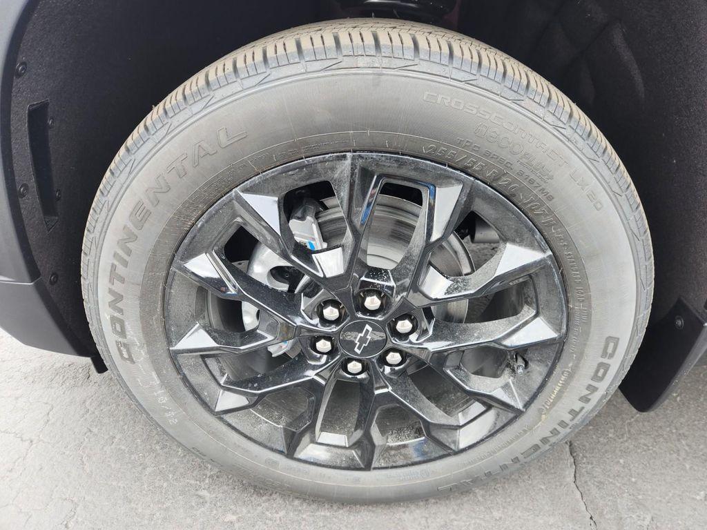 new 2026 Chevrolet Traverse car, priced at $52,659