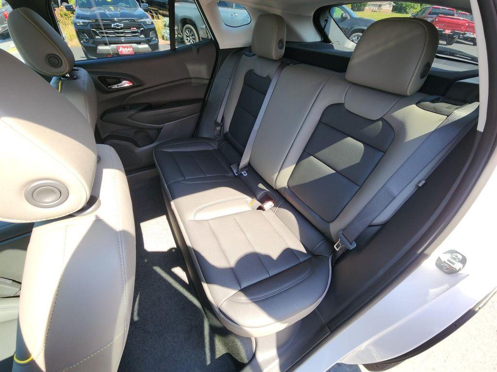 new 2026 Chevrolet Trax car, priced at $27,622