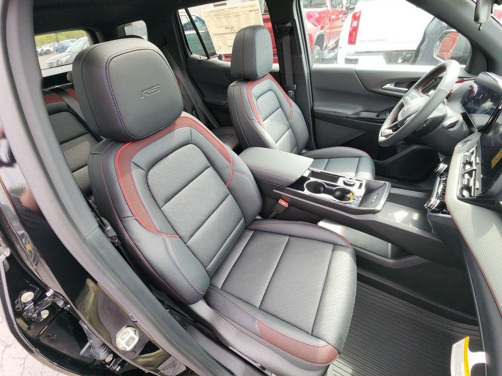 new 2026 Chevrolet Equinox car, priced at $38,033