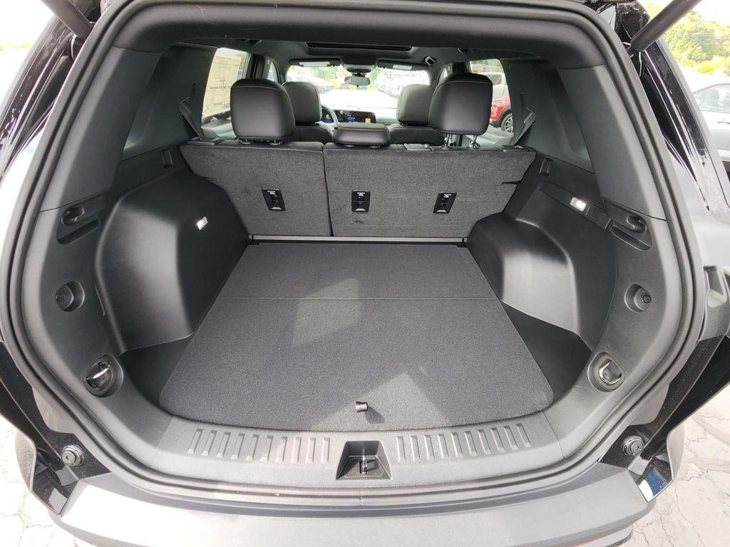 new 2026 Chevrolet Equinox car, priced at $38,033
