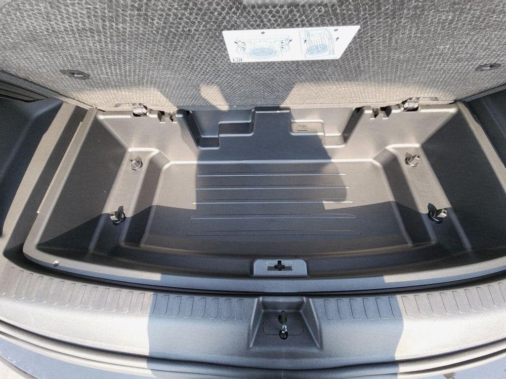 new 2026 Chevrolet Traverse car, priced at $58,407
