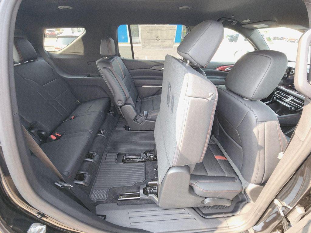 new 2026 Chevrolet Traverse car, priced at $58,407