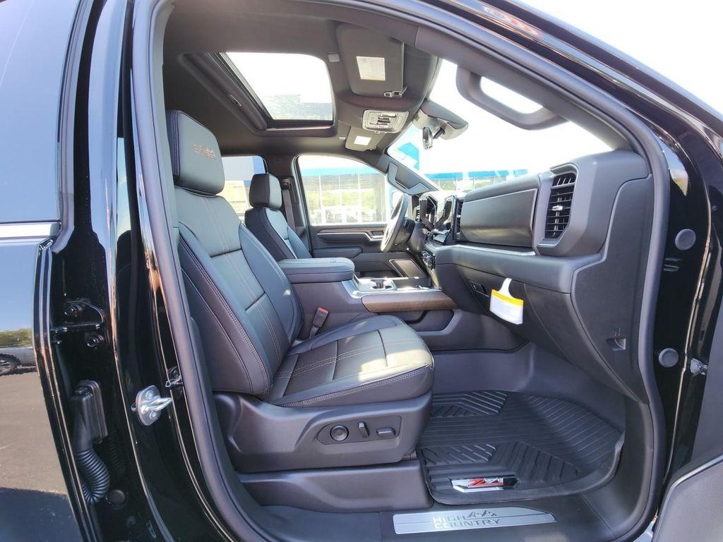 new 2025 Chevrolet Silverado 2500 car, priced at $85,465